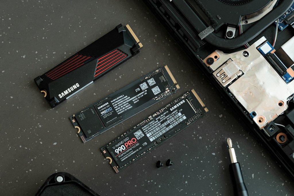 Какой объем SSD выбрать в 2026 году: 500 ГБ, 1 ТБ или 2 ТБ