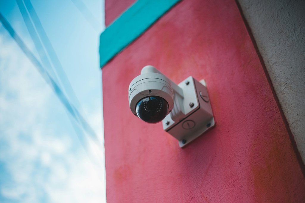 Расчёт IP-камер для офиса и склада: пошаговая методика с примерами