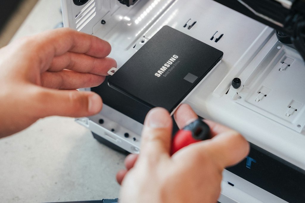Какой объем SSD выбрать в 2026 году: 500 ГБ, 1 ТБ или 2 ТБ