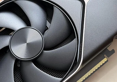 NVIDIA Quadro vs GeForce для AutoCAD — когда нужна профи-карта